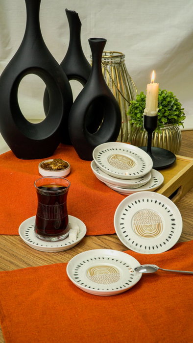 Hermia Yakamoz 6 Juego de 6 platos de porcelana Multicolor Hermia Yakamoz 6 Juego de 6 platos de porcelana Multicolor